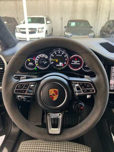 Porsche Cayenne Turbo S E-hybrid Coupe 4.0 Lts