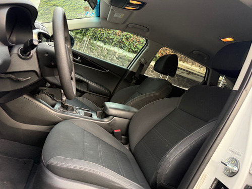 Kia Sorento 2.4 Lx At