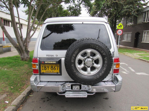 Imagen 18 de 25 de Mitsubishi Montero 3.0 V13 4x4