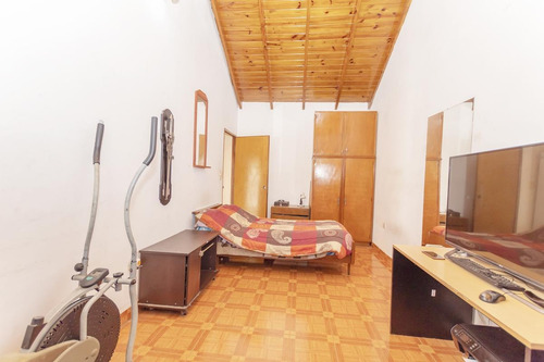 Imagen 16 de 30 de Venta Casa 6 Amb 262 M2 Patio Terraza Valentin Alsina Lanus