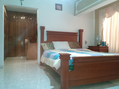 Imagen 11 de 14 de Hermosa Y Cómoda Quinta En Zona Norte Maracaibo Vende Ml