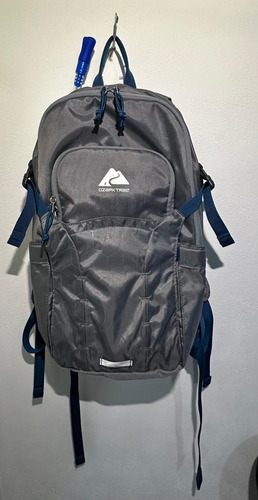 Mochila Ozark Espalda Deportiva 2l (Usado)