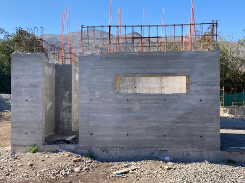 Gran Oportunidad Terreno Con Precioso Proyecto - Chicureo