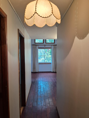 Se Arrienda Casa Con Patio Y Almendros En Producción En Sec