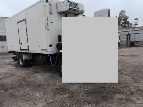 Imagen 7 de 15 de Furgón Caja Térmica Marca Ast-pra 6,30mt Y Equipo Frío
