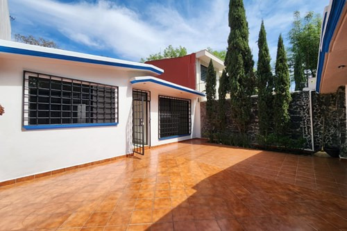 Hermosa Casa Renta En Fraccionamiento Jardines Del Ajusco