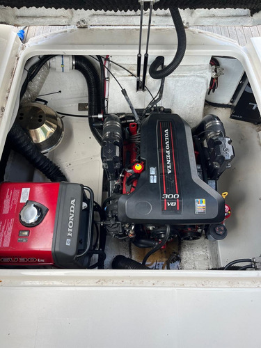 Canestrari 275 Con Motor Volvo 300 Hp Dp Año 2014