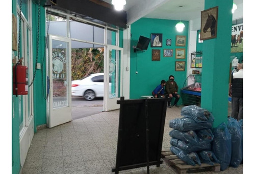 Imagen 11 de 25 de Local Comercial De 200 Mts Aprox , Con Patio Y Terraza, Gran