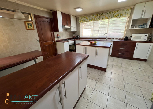 Casa En Venta De 4 Dorm. En Portal De La Frontera