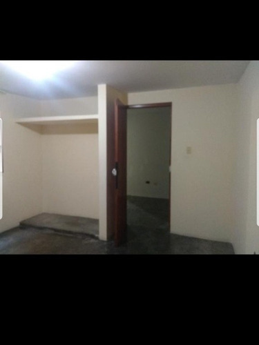 Se Alquila Departamento A S/700