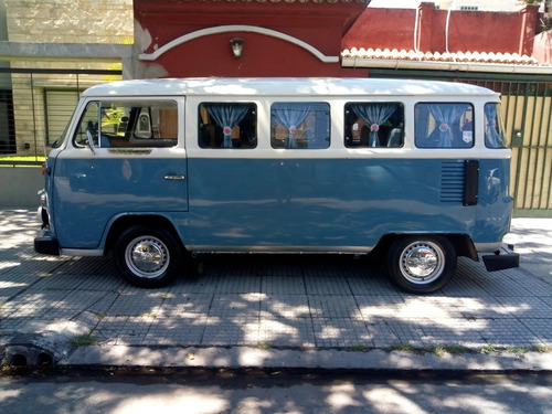 Volkswagen Kombi