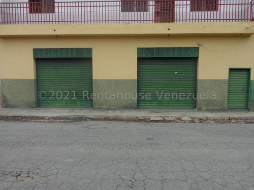  José López Vende  Excelente Condominio:casa/3 Apto/local En El  Centro De Barquisimeto  Lara, Venezuela.   17 Dormitorios  10 Baños  745 M² 