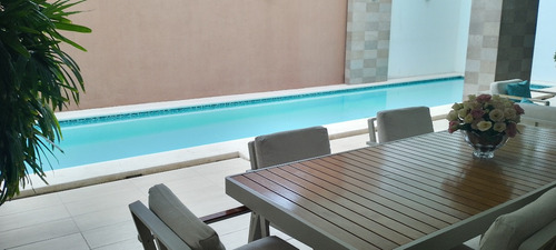 A281 - Apartamento De Lujo En Alquiler En Santo Domingo | 190 M² | 3 Habitaciones | Línea Blanca Y Aires | $2,500 Usd | #foxpiantini