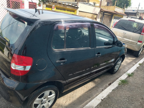 Volkswagen Fox 1.0 Vht Route Total Flex 5p