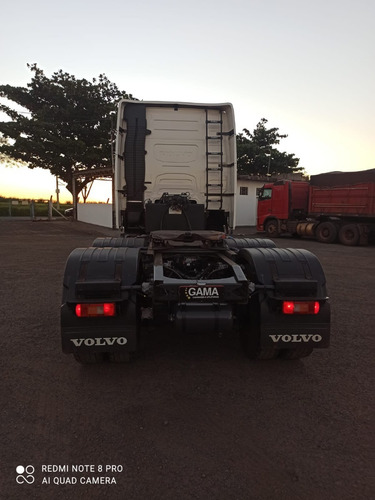 Imagem 5 de 9 de Volvo Fh 540