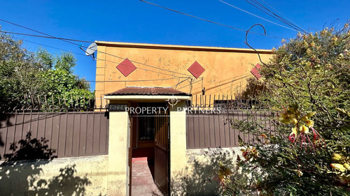 Casa Con Gran Terreno En Ignacio Echeverría