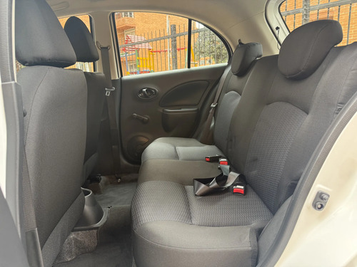 Nissan March 1.6 Active