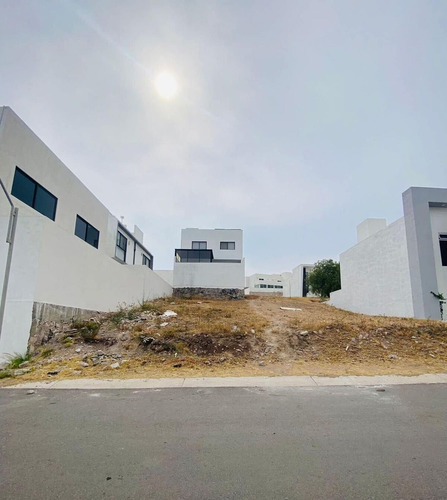 Terreno En Venta En Gran Preserve Juriquilla Listo Para Construir