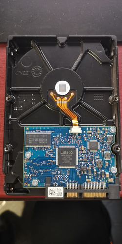 Imagen 2 de 2 de Disco Rígido Hitachi 500gb Sata 3.5 Hds721050cla662