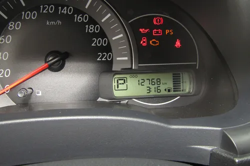 Nissan March 1.6 Sense At