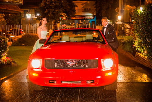 Imagen 9 de 10 de Alquiler Auto Para Casamientos,cumpleaños De 15,eventos
