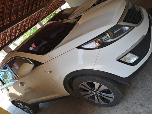 Imagem 1 de 6 de Kia Sportage 2013 2.0 Lx 4x2 Flex Aut. 5p