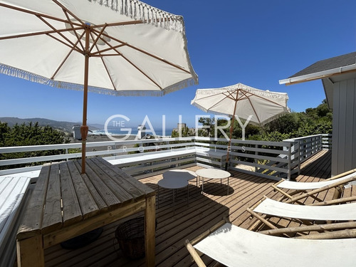 Casa En Cachagua Recién Remodelada Con Vista Al Mar