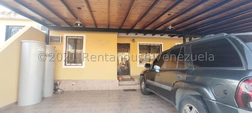 Imagen 26 de 30 de Casas En Venta Urb Privada El Amanecer Cabudare Lara. 3 Habitaciones 2 Baños 2 P/e Cod # 22-663 Katty Vasquez Rentahouse 412-1498654 En Excelentes Condiciones Al Mejor Precio De Oportunidad, Inversion