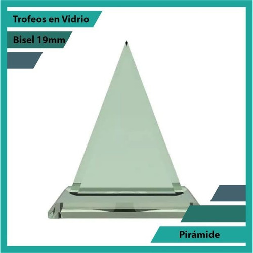 Trofeos En Vidrio Forma Pirámide 