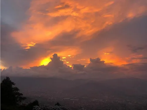 Casa En Arriendo Amoblada En Las Palmas Medellín