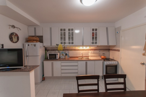Apartamento En Brava, 1 Dormitorios *- Ref: 3352