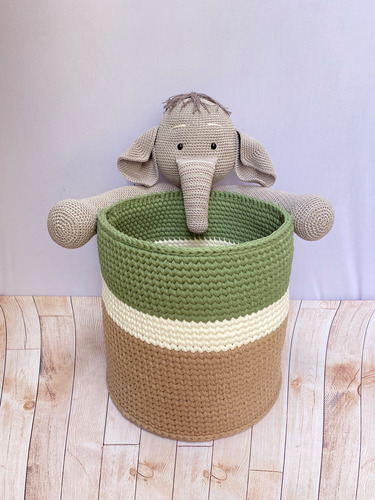 Cesto Fio De Malha Com Bichinho Elefante Amigurumi Em CrochĂȘ