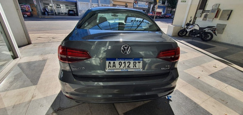 Imagen 5 de 12 de Volkswagen Vento 1.4 Comfortline Dsg 2017 Ft
