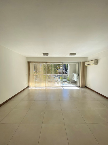 Departamento En Alquiler En Castelar, Morón, G.b.a. Zona Oeste