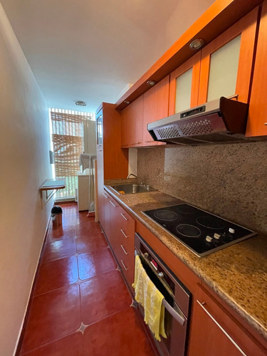 Imagen 5 de 11 de En Alquiler Apartamento De 83m2 En La Bonita