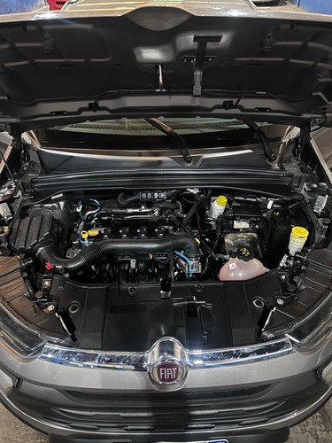 Fiat Toro Freedom 1.8 16v 4x2 At6
