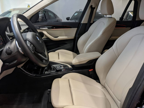 Imagem 10 de 14 de Bmw X1 2.0 16v Turbo Activeflex Sdrive20i X-line 4p