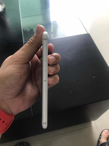iPhone 8 64gb