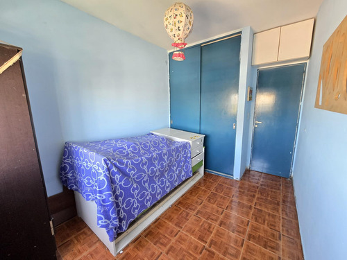 Departamento Venta De Tres Ambientes Con Balcón Al Frente - Apto Crédito