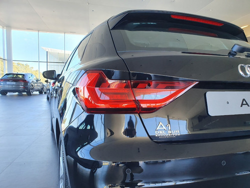 Imagen 3 de 9 de Audi A1 30 Tfsi