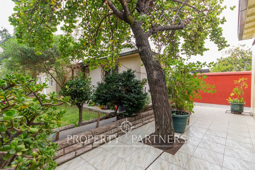 Gran Casa Con Mucho Terreno En La Cisterna!!!
