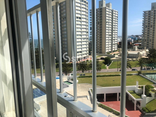 Imagen 21 de 30 de Venta Apartamento 3 Dormitorios Y Dependencia, Playa Mansa, Punta Del Este