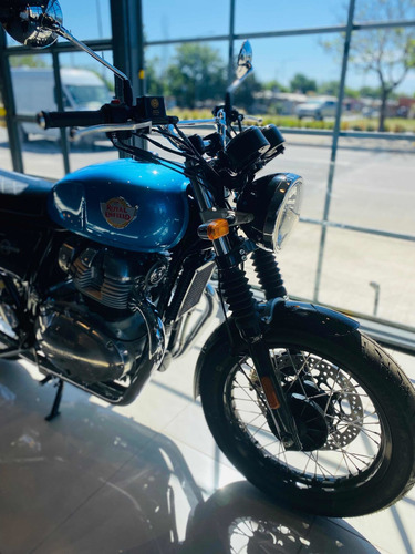 Imagen 2 de 15 de Royal Enfield Interceptor 650 Ventura Blue