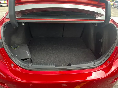 Mazda 3 2.0 Touring