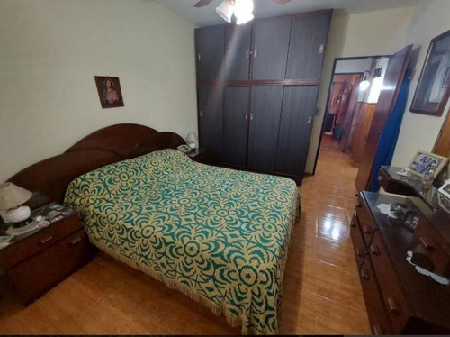 Venta O Permuta Hermoso Chalet En El Centro De San Miguel