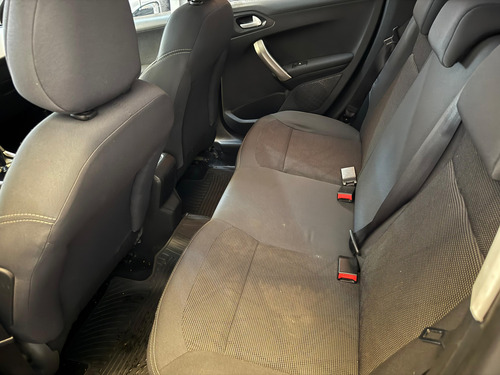 Peugeot 2008 allure tiptronic Aut 1.6
