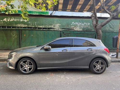 Mercedes-Benz Clase A 1.6 A 200 Urban B.efficiency 156cv