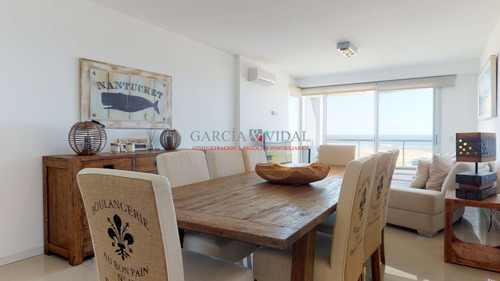 Imagen 5 de 14 de Venta De Apartamento 3 Dormitorios En Playa Brava, Punta Del Este