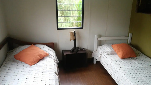 Casa Cerquita De La Playa En Punta Negra