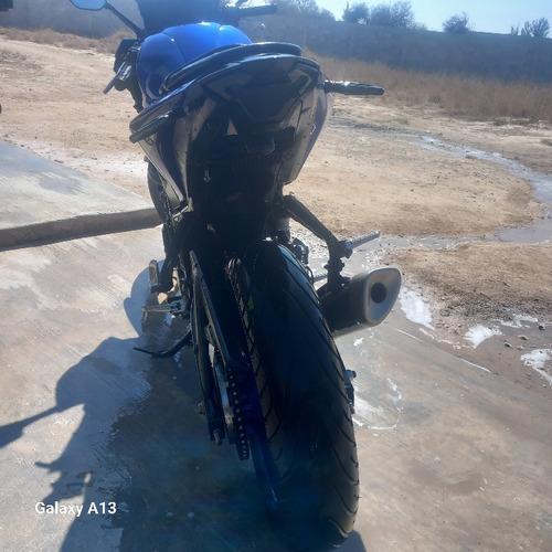 Yamaha R25